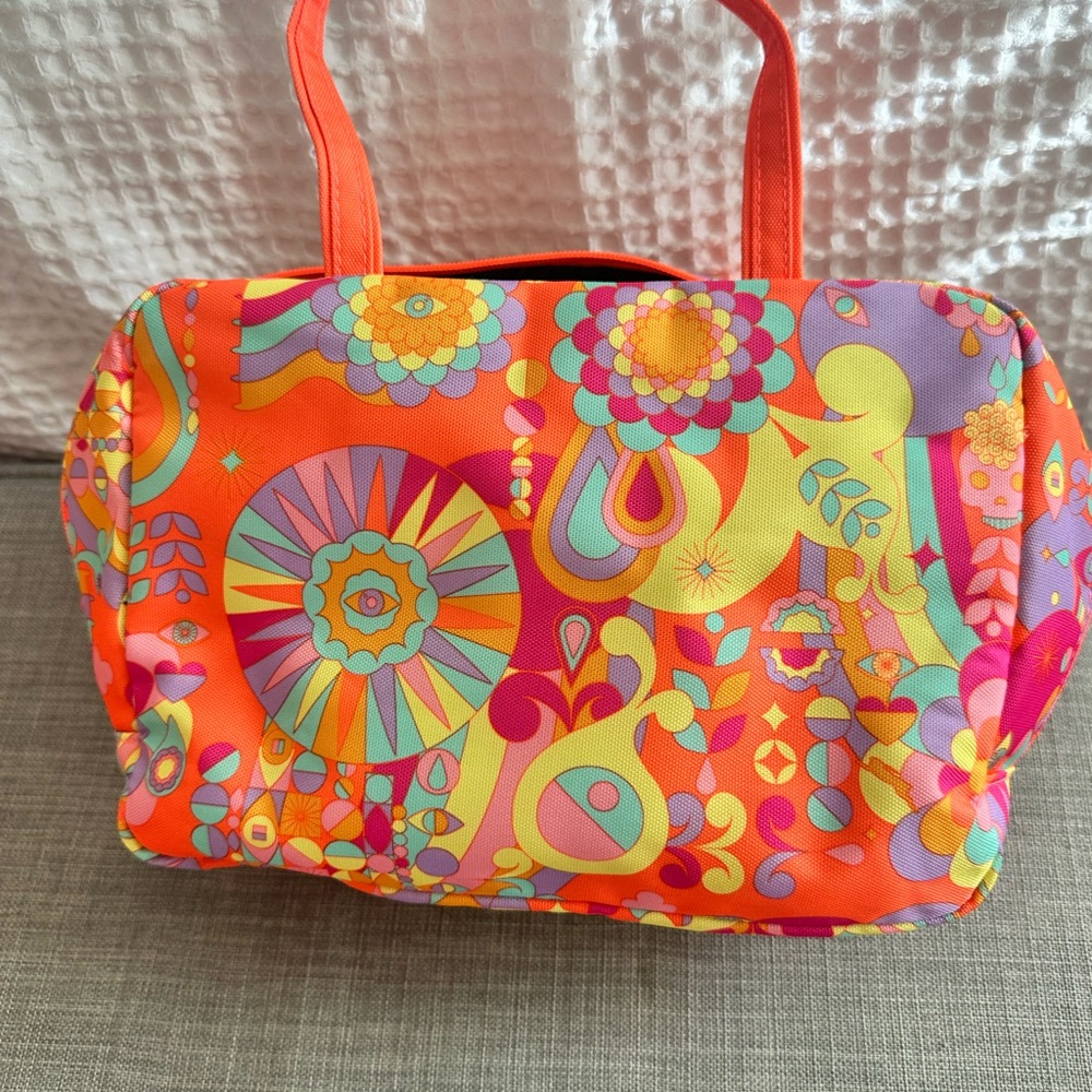 Amika Vibrant Floral Bag and Flat Iron Set - Picture 3 of 4